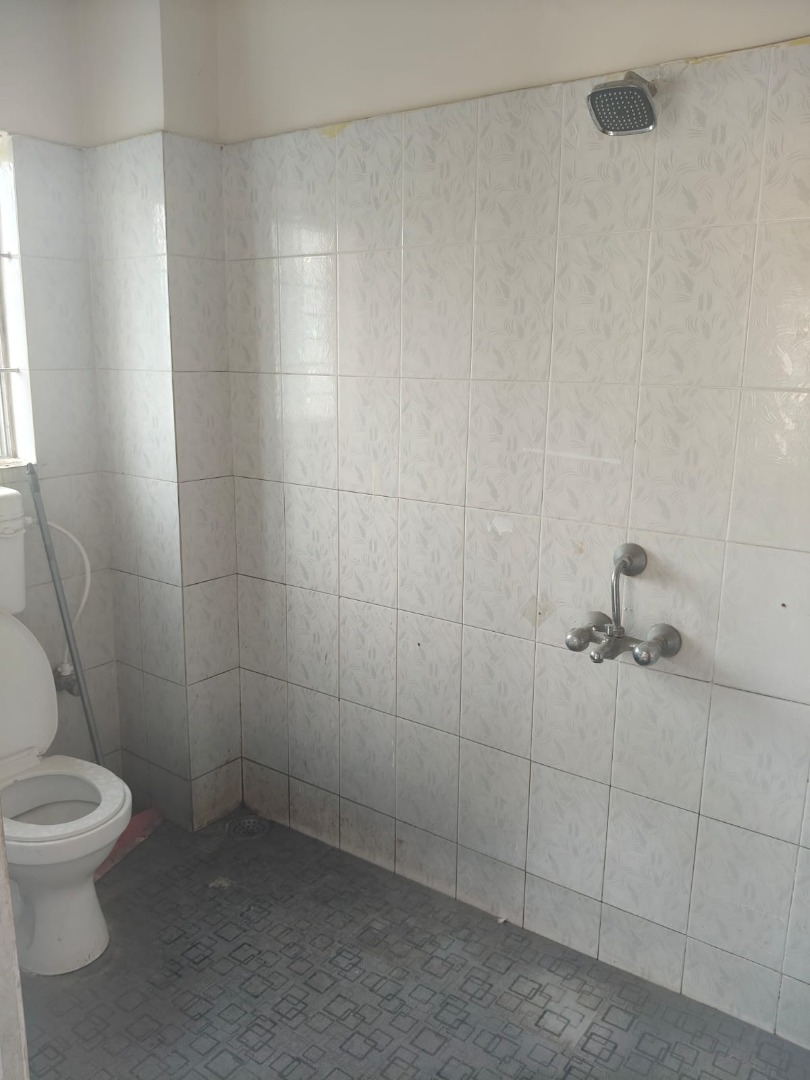 Unfurnished 3bhk in Ganeshguri, Guwahati, Assam, India for Rent